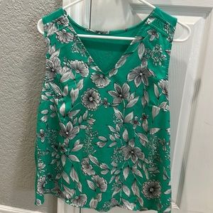 Green and white floral top